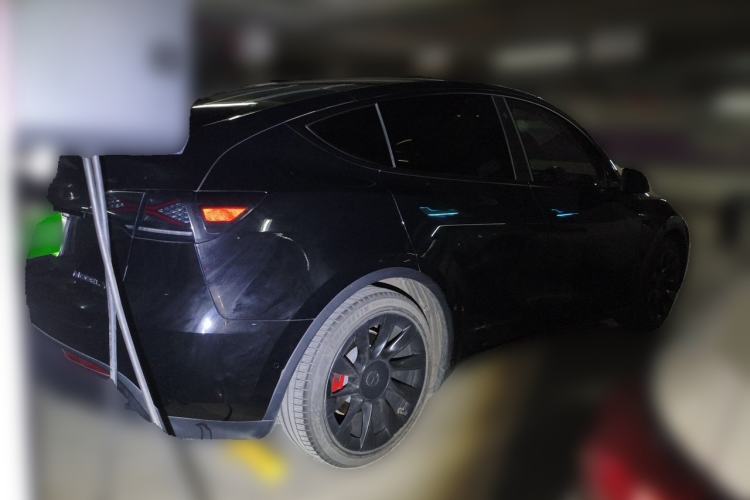 Used Tesla Model Y 2023 Rear-Wheel-Drive Version
