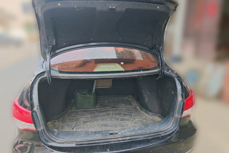 Used Nissan Sylphy 2009 1.6XE Automatic Comfort Edition Trunk