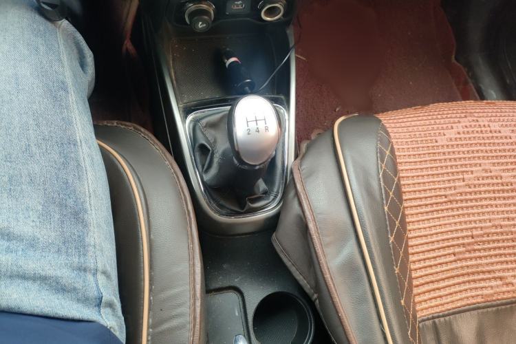 Used CHANGAN CS15 2016 1.5L Manual Luxury Edition
