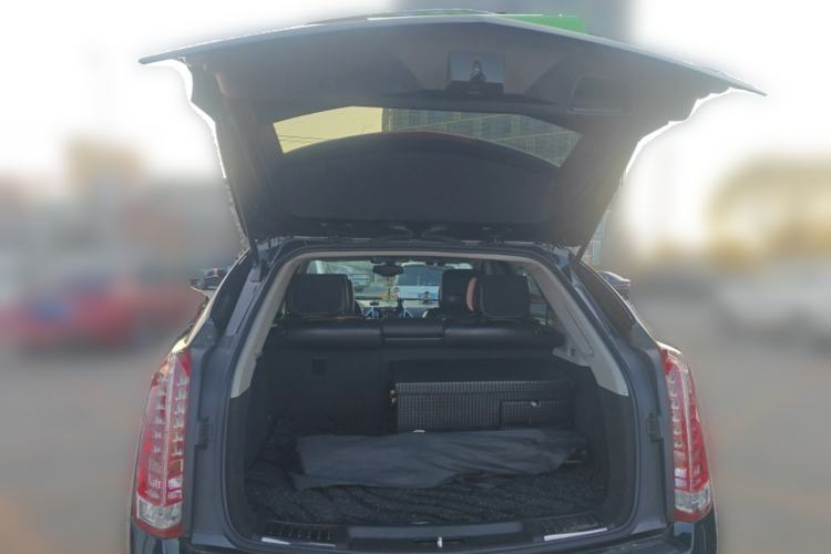 Used Cadillac SRX 2013 3.0L Comfort Model Trunk