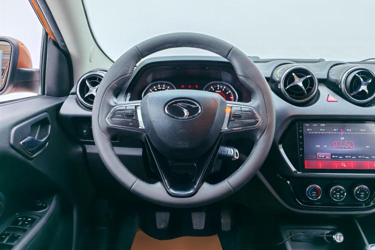 Used Soueast DX3 2016 1.5L Manual Luxury Model
