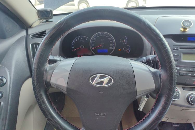 Used Hyundai Celesta 2011 1.6L Manual Comfort Edition

