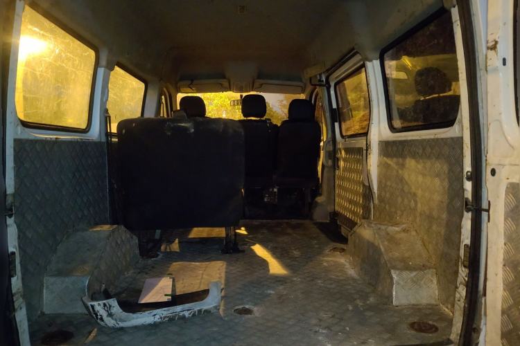 Used SAIC MAXUS Xintu V80 2018 2.5T 6-Speed Manual Aoyuntong Facelifted Short Wheelbase Mid-Height 5-6-Seater Trunk