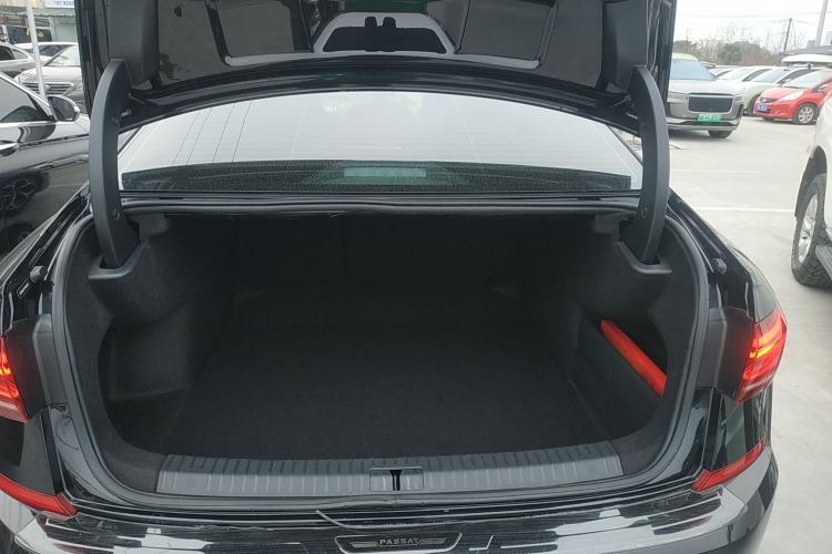 Used Volkswagen Passat 2023 Revised 330TSI Starry Elite Edition