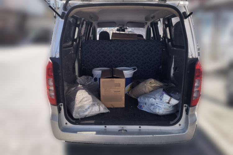 Used Wuling Hongguang V 2022 1.5L Jingqu Version Hydraulic Power Steering LAR Trunk