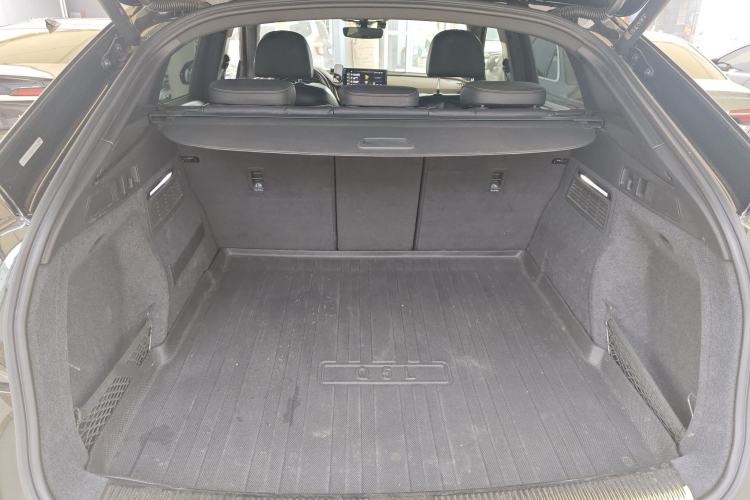 Used Audi Q5L Sportback 2021 45 TFSI Prestige Edition Trunk