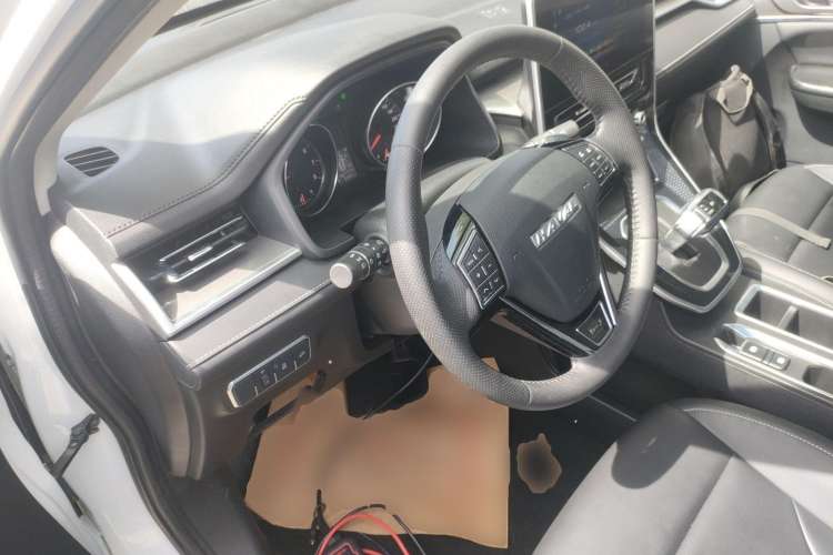 Used Haval M6 2021 PLUS 1.5T DCT Luxury Smart Connectivity Model