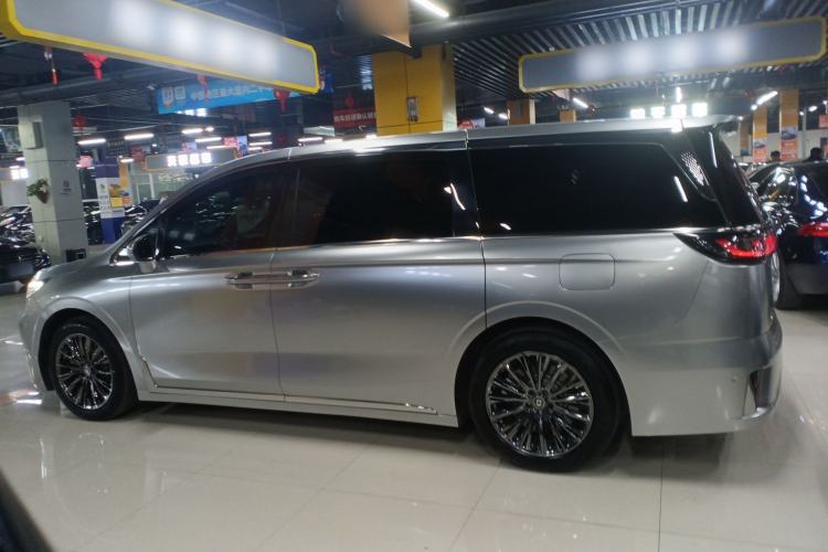 Used VOYAH Dream 2024 PHEV Extended-Range Premium Edition