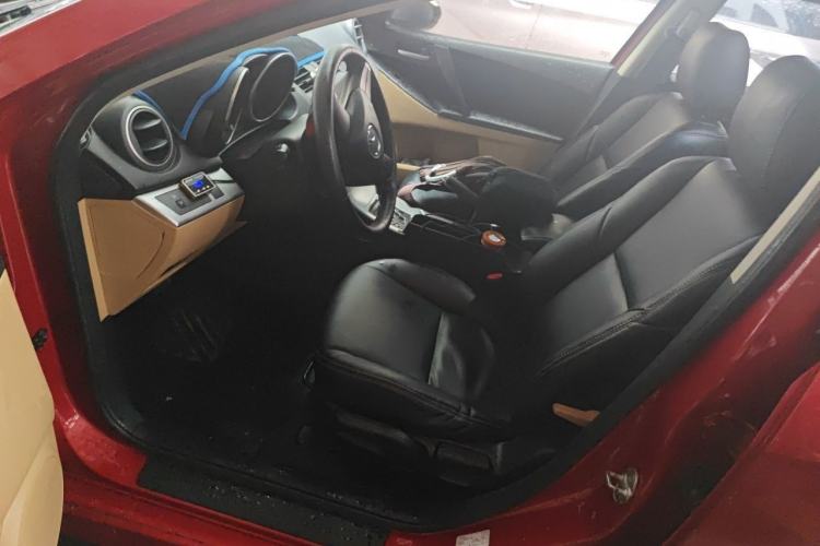 Used Mazda 3 2010 Hatchback 1.6 Automatic Luxury Model
