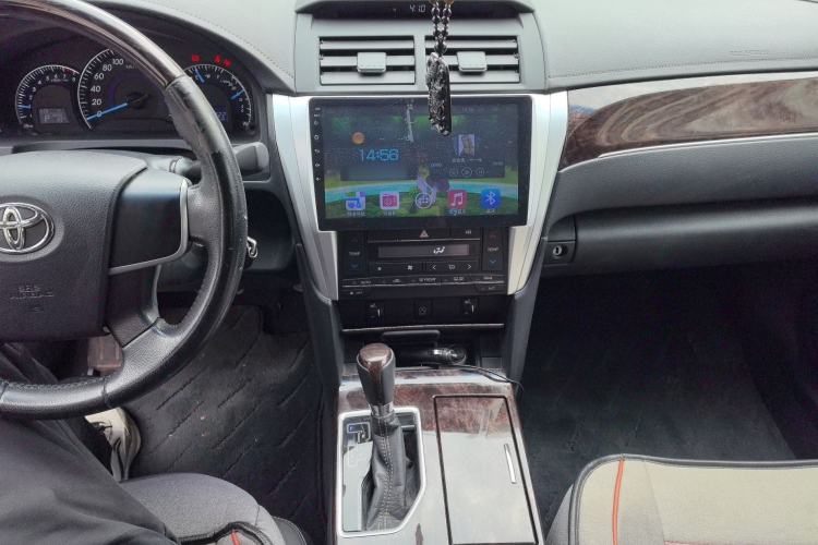 Used Toyota Camry 2016 2.0G 10th Anniversary Leading Edition
