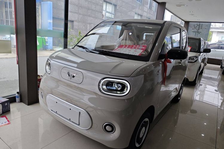 Used Wuling Hongguang MINIEV 2024 3rd Generation 215km Youth Edition