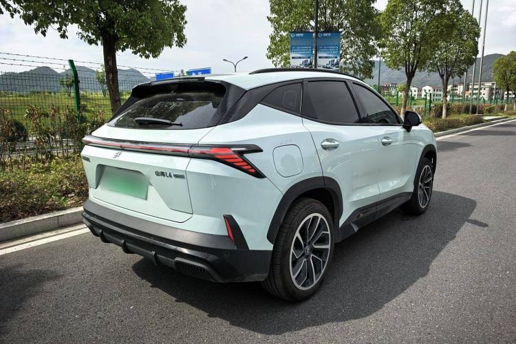 Used JETOUR Shanhai L6 2024 1.5TD DHT MAX