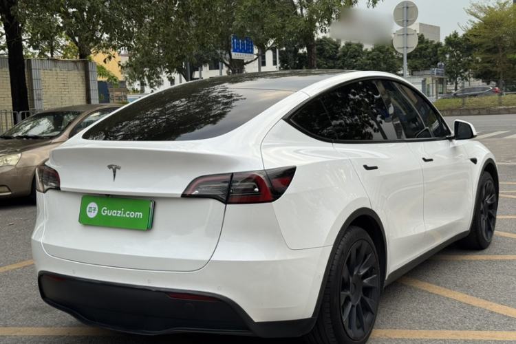 Used Tesla Model Y 2022 Rear-Wheel-Drive Version