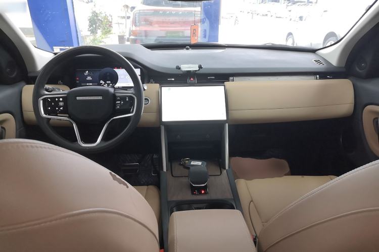 Used Land Rover Discovery Sport New Energy 2024 1.5T P300e Plug-in Hybrid Electric Version