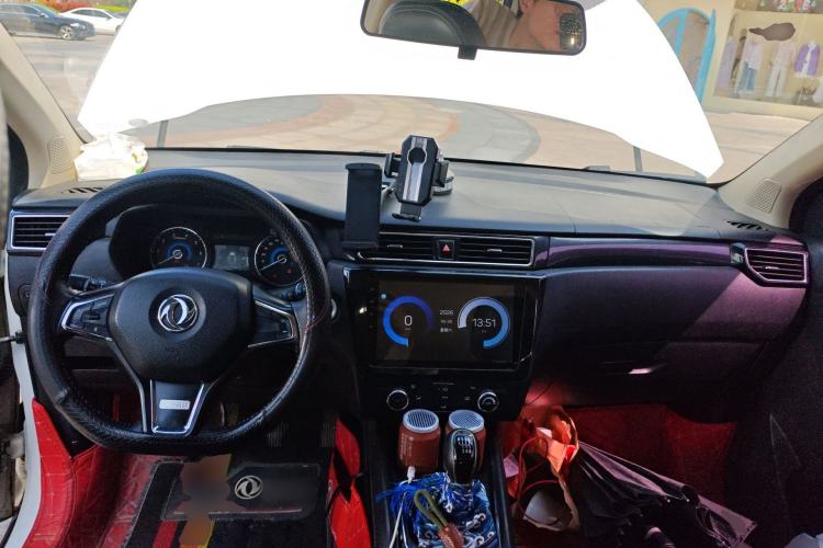 Used Dongfeng Fengon 580 2017 1.5T Manual Luxury Model