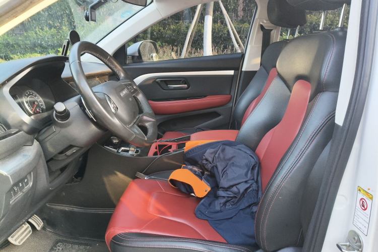 Used Haval H2s 2018 Blue Label 1.5T Dual-Clutch Luxury Model Left Front Seat