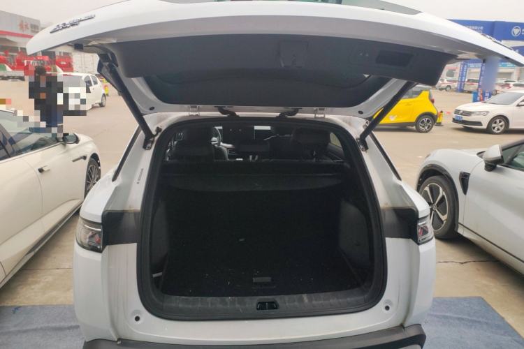 Used BYD Song L DM-i 2025 Intelligent Driving Version 160 km Beyond-Range Type
