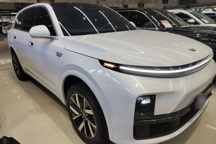 Used Li Auto L7 2023 Pro Model
