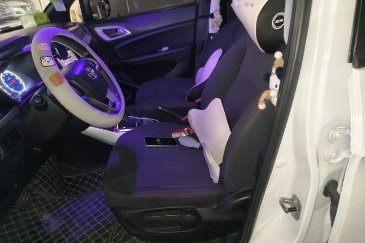 Used Brilliance V3 2015 1.5L Automatic Elite Model Left Front Seat