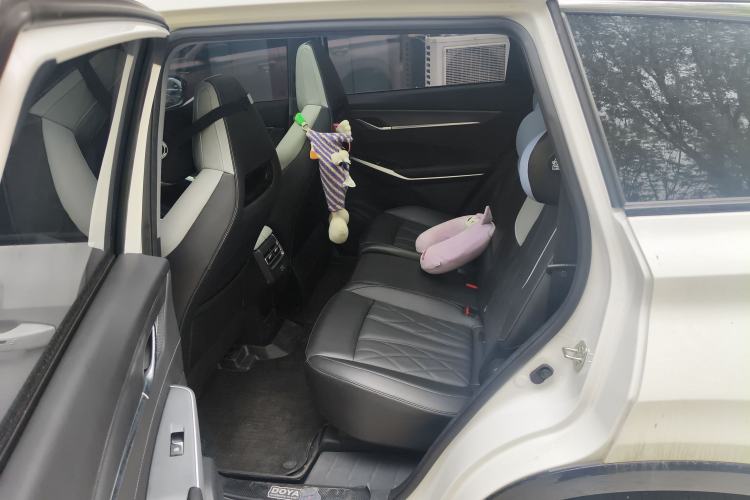 Used CHANGAN CS75 PLUS 2024 3rd Generation Champion Edition 2.0T Intelligent Drive Performance Model