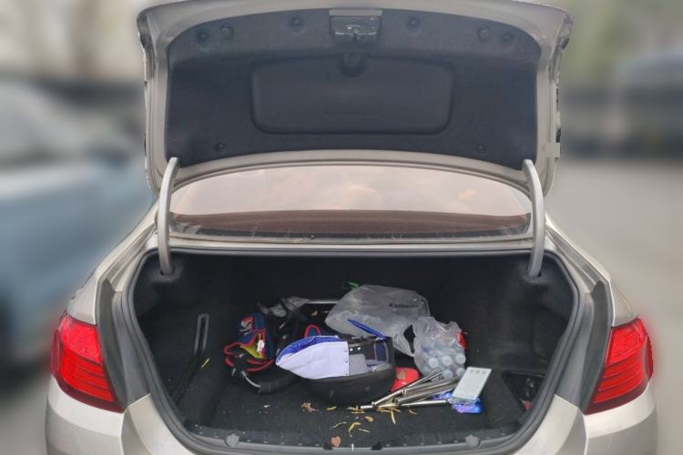 Used BMW 5 Series 2014 525Li Luxury Design Package
