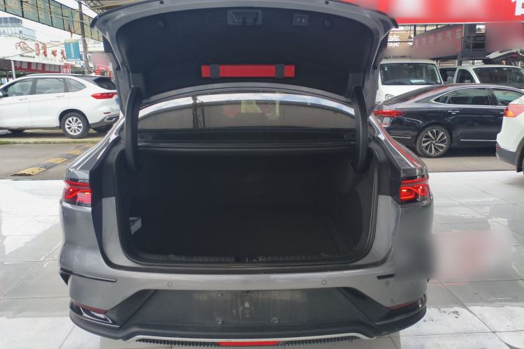 Used BYD Han 2023 EV Champion Edition 605KM Front-Drive Premium Model Trunk