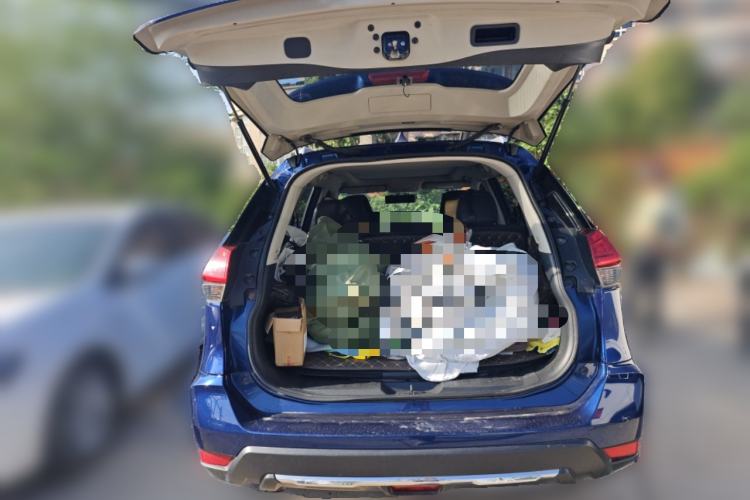 Used Nissan X-Trail 2017 2.0L CVT Comfort Edition 2WD Trunk