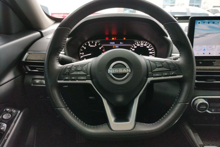 Used Nissan Teana 2022 2.0L XL-TLS Enjoyment Edition
