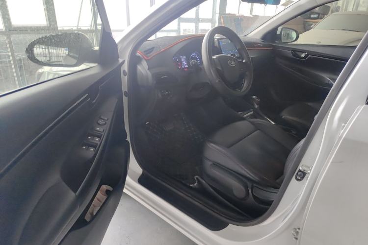 Used Hyundai Celesta 2018 1.6L Automatic GL Enjoyment Edition China VI compliant
