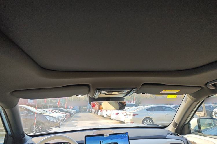 Used Formula Leopard Titanium 3 2025 501 km Range Rear-Wheel Drive Intelligent Driving Max Edition