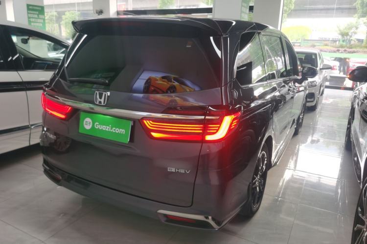Used Honda Odyssey 2022 2.0L eHEV Sharp·Luxury Edition Rear Right 45 Deg