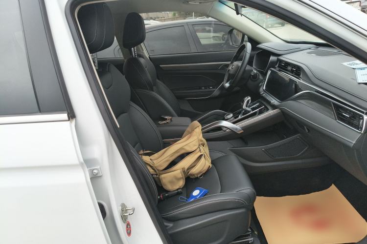 Used Geely Auto Emgrand X7 Sport 2020 1.8TD DCT Smart PRO Right Front Seat