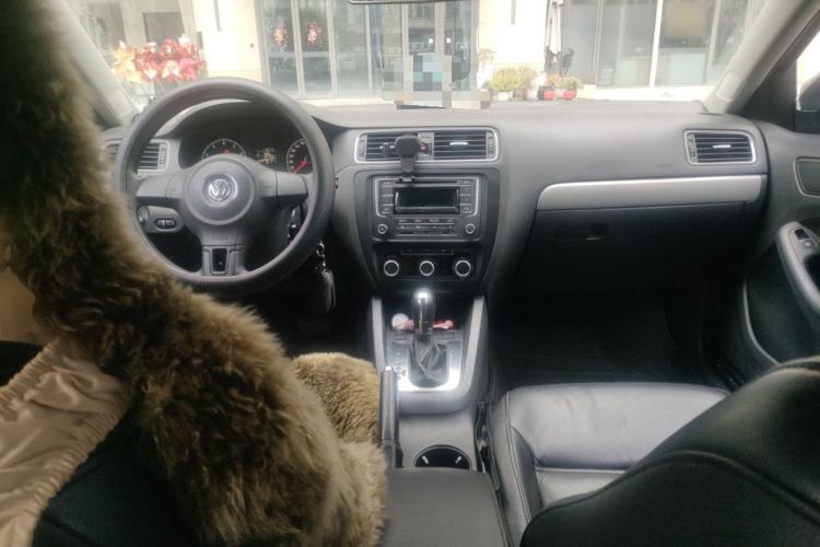 Used Volkswagen Sagitar 2012 1.6L Automatic Fashion Edition