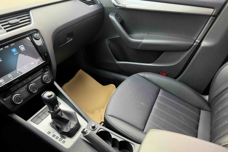 Used Skoda Octavia 2018 TSI230 DSG Comfort Edition
