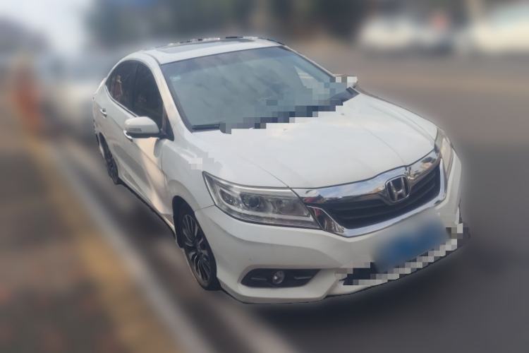 Used Honda Crider 2013 1.8L automatic luxury edition Front Right 45 Deg