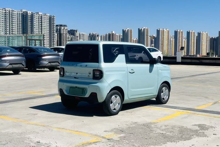 Used Geely Galaxy Panda 2024 Panda Mini 200km Endurance Bear Exterior 5