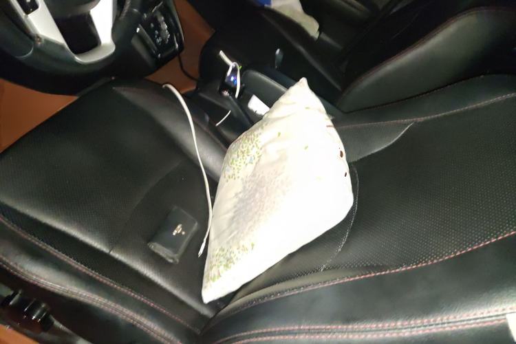 Used BYD S6 2014 2.4L Automatic Prestige 5-Seater