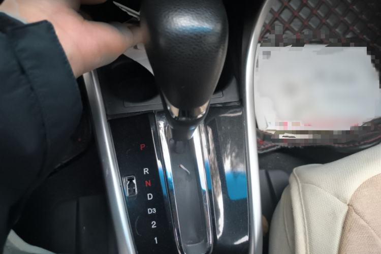 Used Honda Crider 2013 1.8L automatic luxury edition