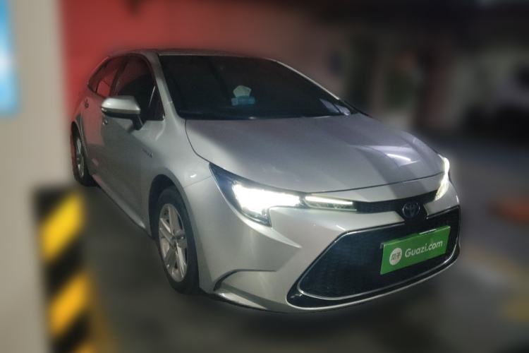Used Toyota Levin 2021 Dual-Engine 1.8H E-CVT Luxury Edition Front Right 45 Deg
