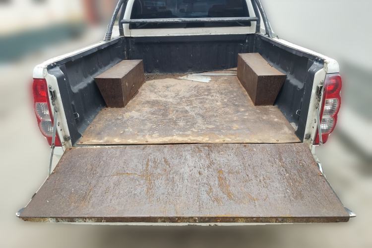 Used Great Wall Wingle 5 2017 2.4L European-spec Gasoline 4x4 Elite Version Big Double Cab 4G69S4N
