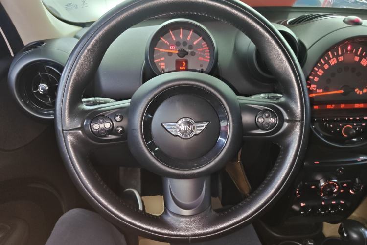 Used MINI Countryman 2014 1.6T COOPER ALL4 Fun Steering Wheel