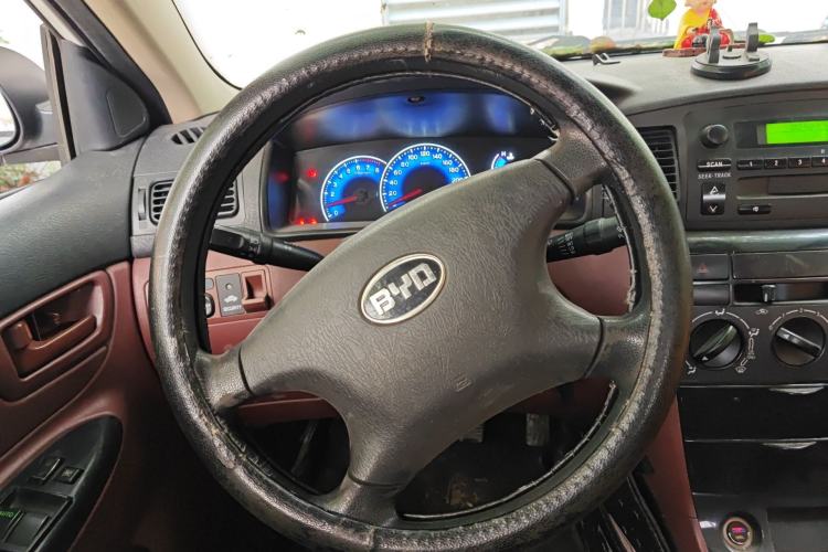 Used BYD F3 2012 Energy-Saving Model 1.5L Manual Comfort Version
