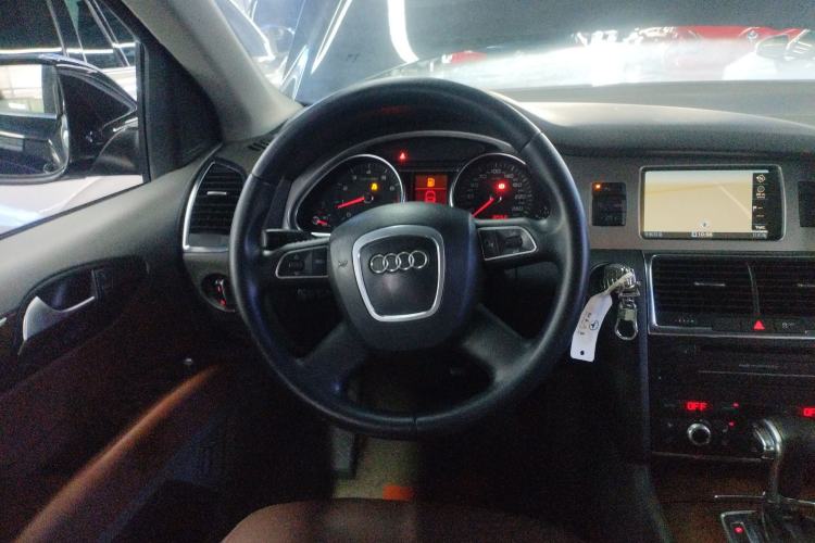 Used Audi Q7  Steering Wheel