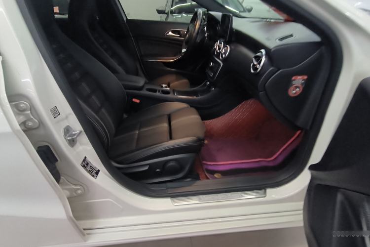 Used Mercedes-Benz A-Class (Import) 2017 Revised Version A 200 Fashion Edition
