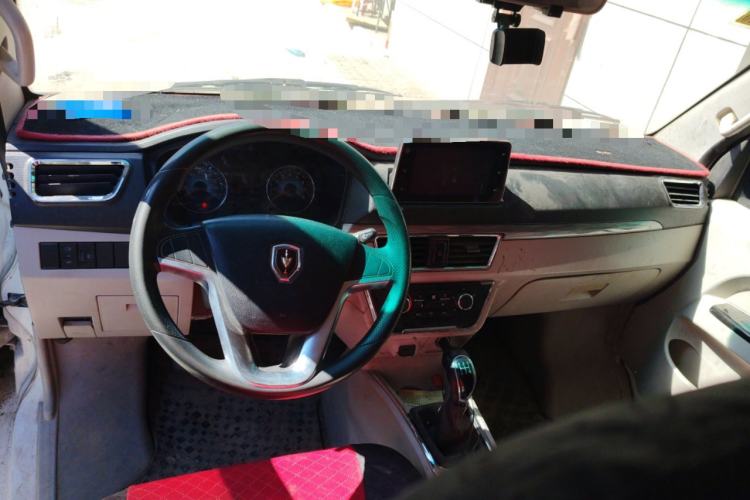 Used Jinbei Hiace X30 
