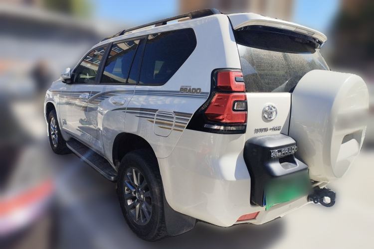 Used Toyota Prado 2018 3.5L Automatic TX-L with Rear-Mounted Spare Tire
