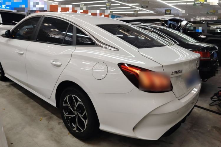 Used MG 5 2022 180 DVVT CVT Youth Luxury Edition