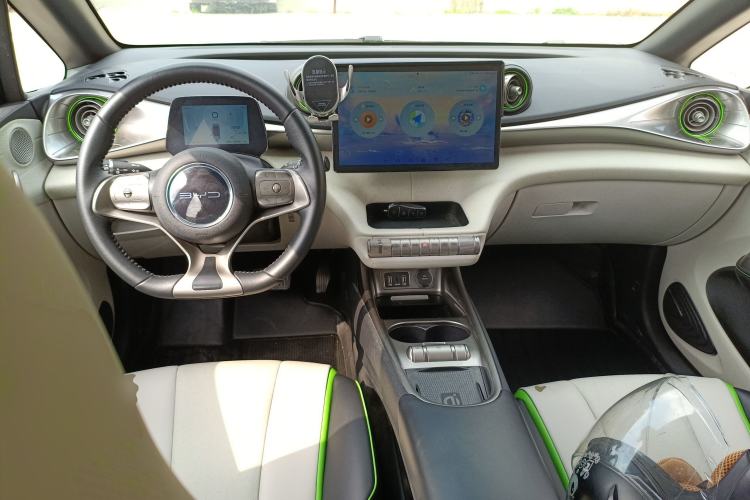 Used BYD Dolphin 2021 405 km Fashion Edition