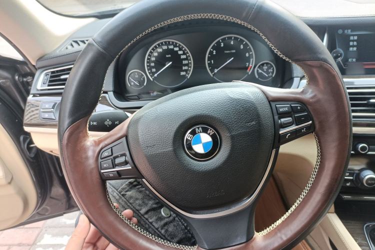 Used BMW 7 Series 2013 730Li Leading Model

