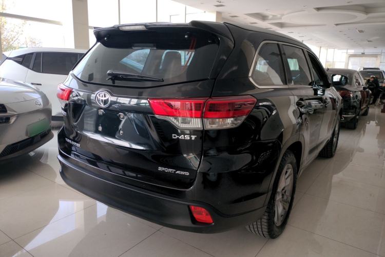 Used Toyota Highlander 2018 2.0T Four-Wheel Drive Prestige Version 7 Seats China VI Standard